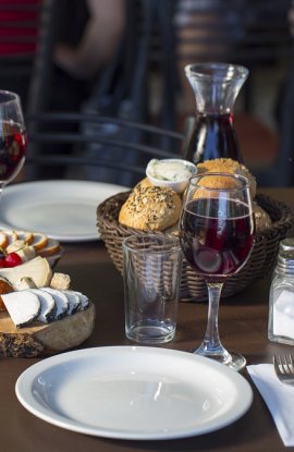 zichron3(1) zichron3(1)